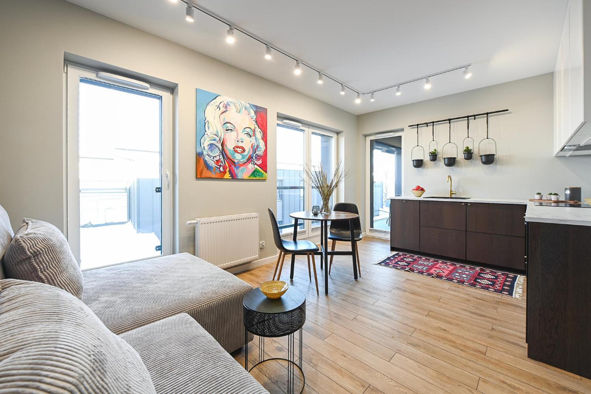 Regnum Noctis Piotrkowska 44 Apartment Lodz  Ngoại thất bức ảnh